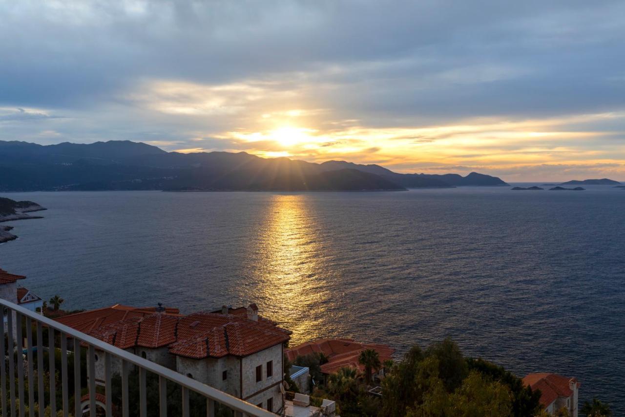 Aparthotel Born In Blue Kaş Exterior foto